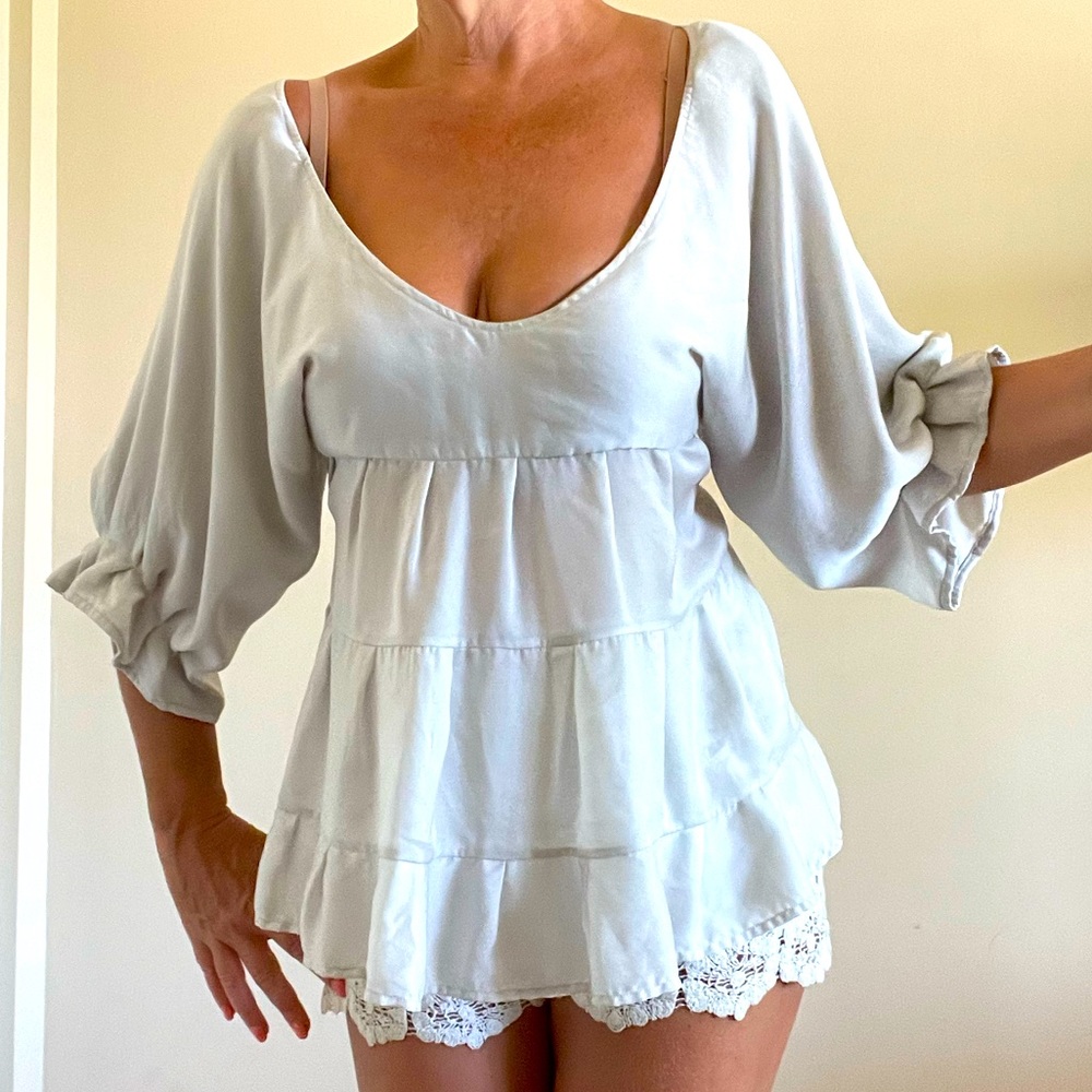 Flowy top - Picture 2 of 6